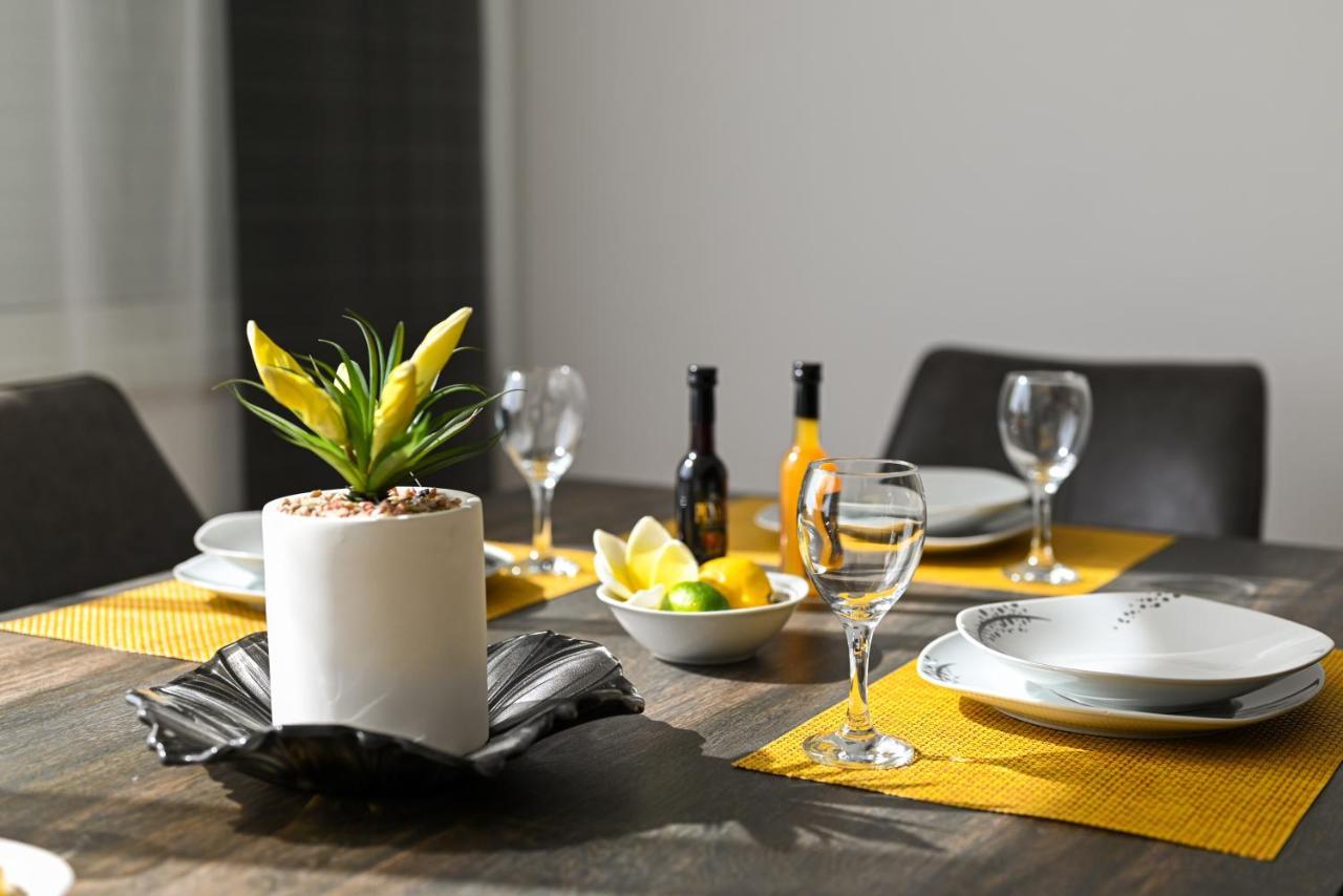 Apartmani Cesarica Trogir Exteriör bild