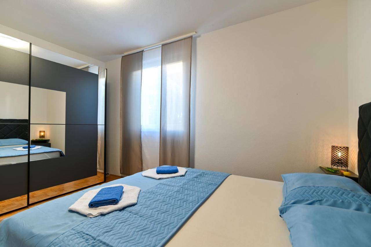 Apartmani Cesarica Trogir Exteriör bild