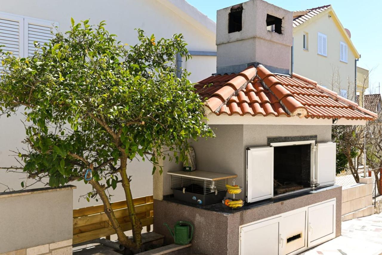 Apartmani Cesarica Trogir Exteriör bild