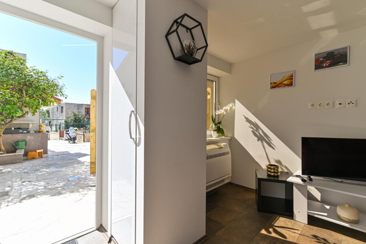 Apartmani Cesarica Trogir Exteriör bild